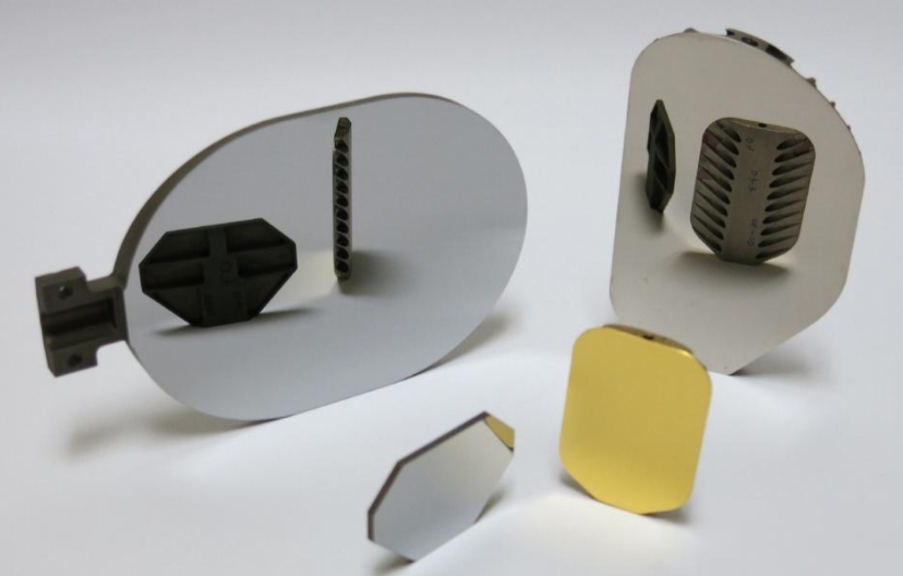 制作上海硅振镜的时候对于尺寸和形状有哪些要求？